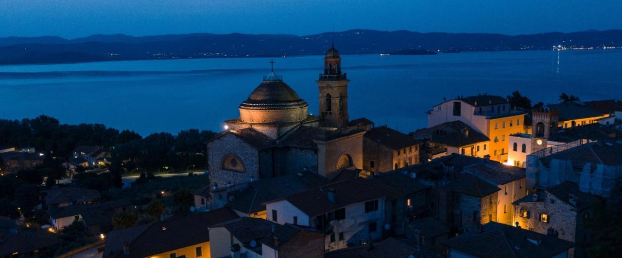 Palazzo Barbini Dimora Storica Aparthotel Castiglione del Lago Exterior photo